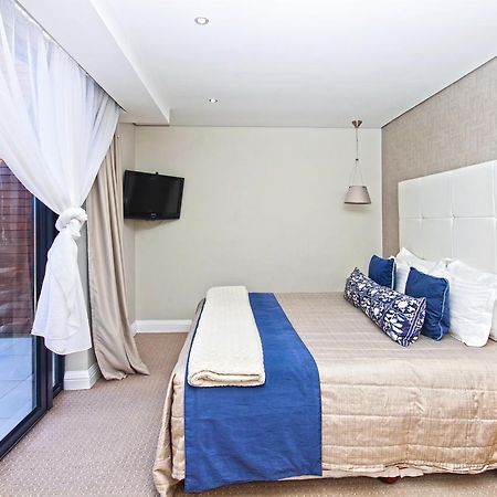 Isango Gate Hotel Port Elizabeth Exterior photo