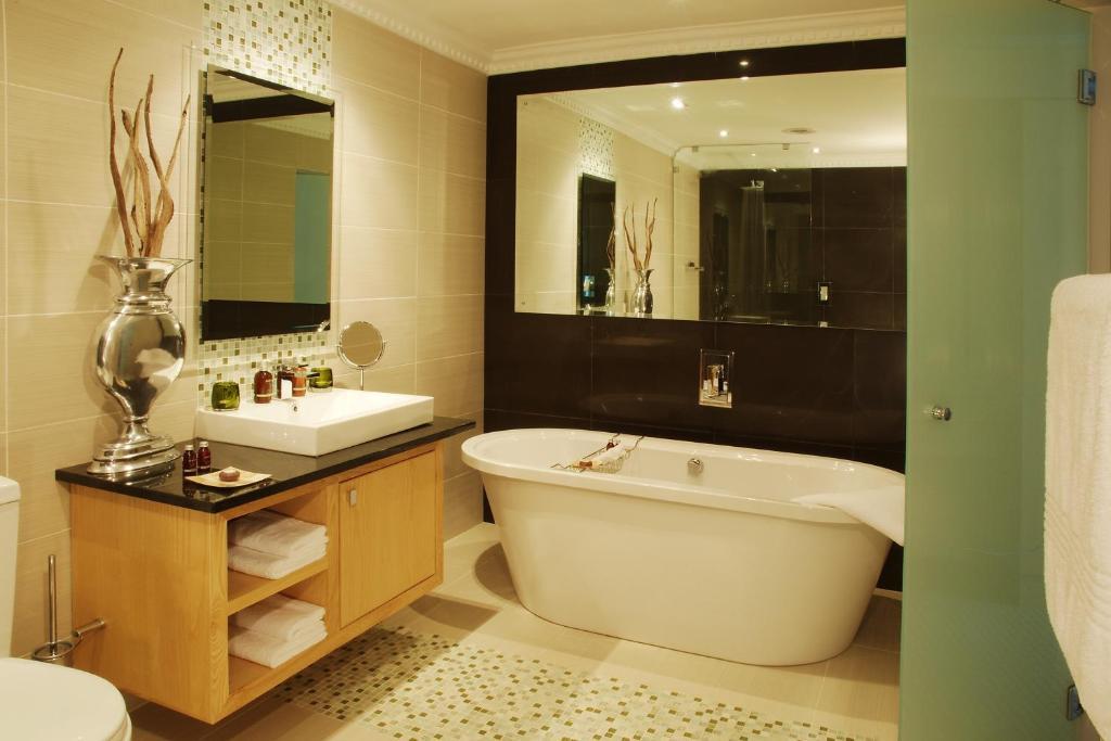 Isango Gate Hotel Port Elizabeth Room photo