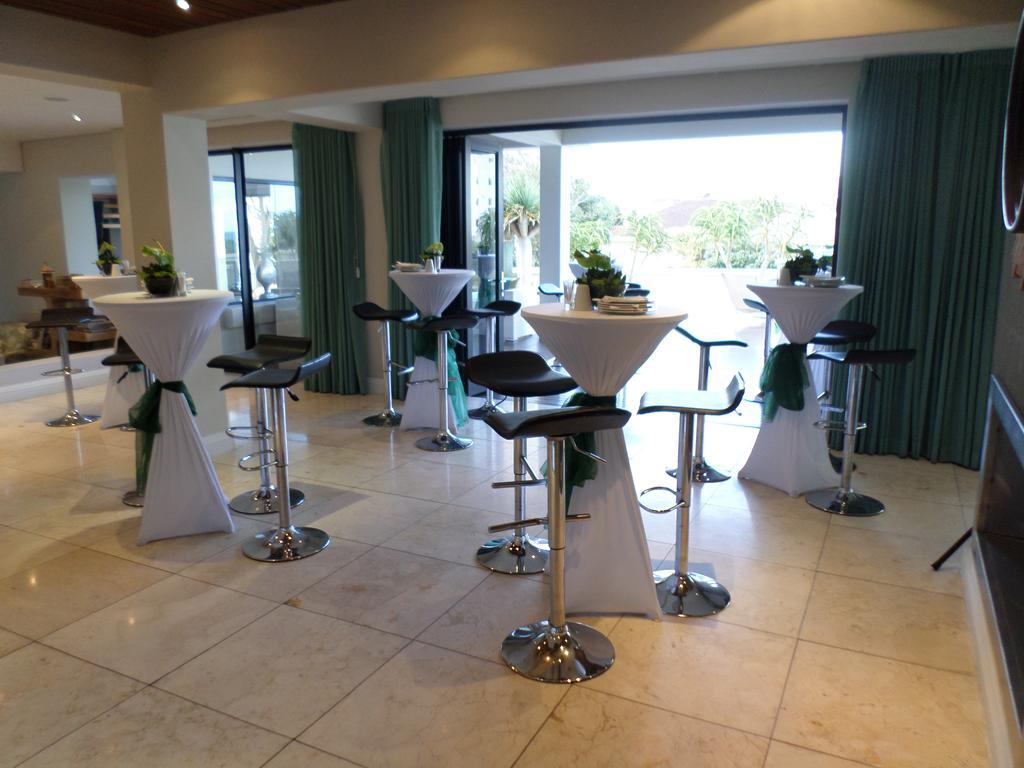 Isango Gate Hotel Port Elizabeth Exterior photo